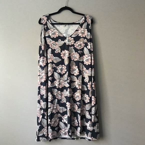 NWT Loft Plus Gray & Pink Soft Jersery Floral V Neck Swing Dress Women's Size 14 - Picture 2 of 8
